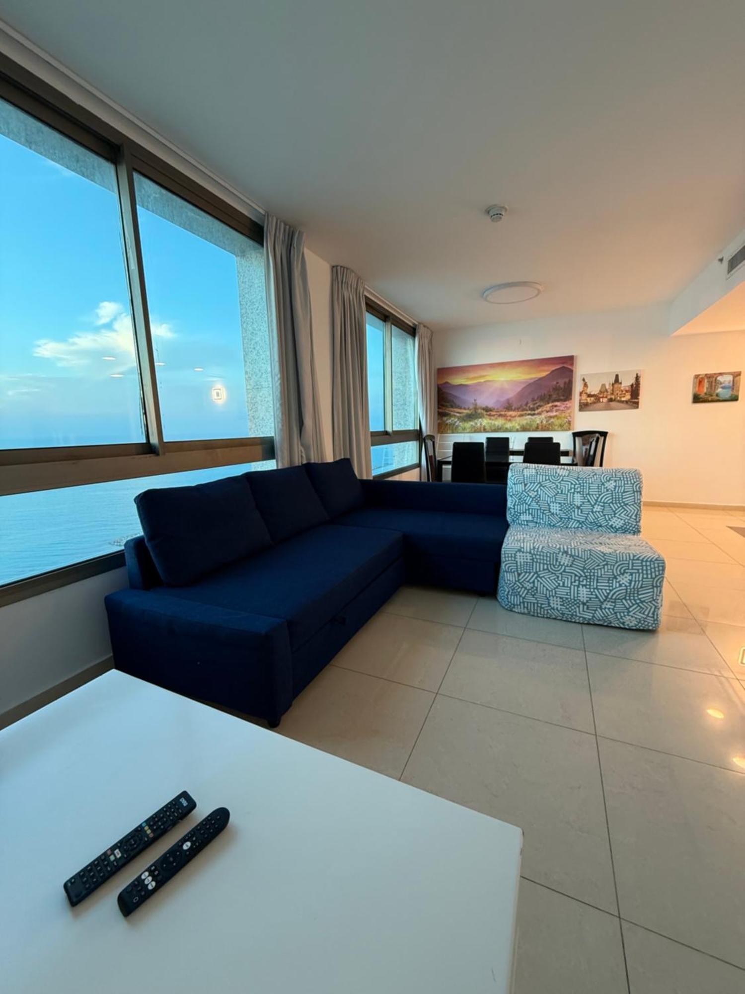 Netanya Seaview Aparthotel Exterior photo